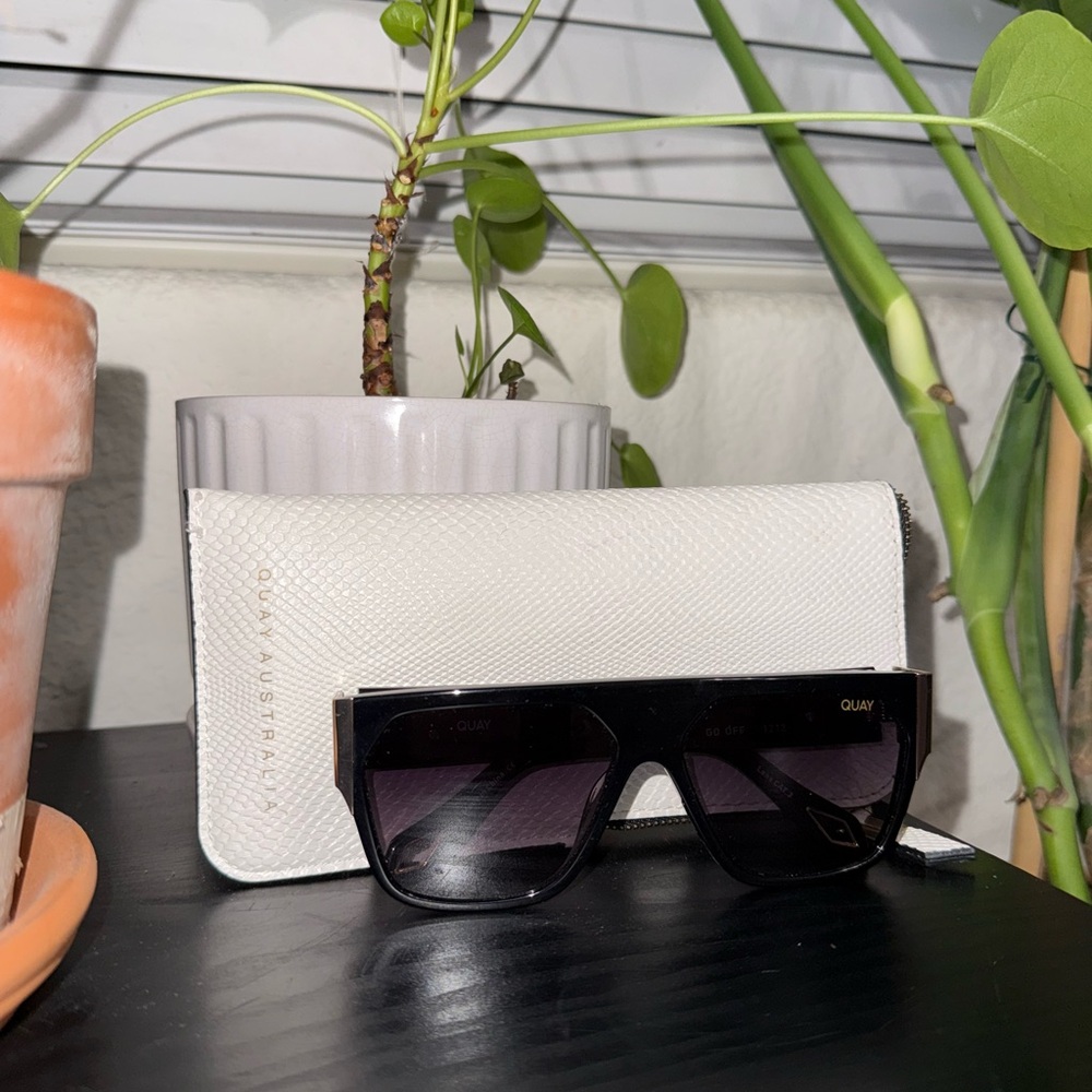 Quay Australia Black Sunglasses with White Case
